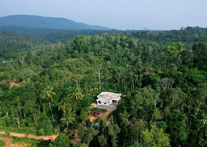 Doddanandi Homestay - 3Bh Full Villa, Ac, Home Food, Coffee Estate Chikmagalur